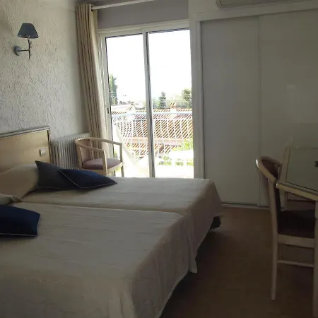 La Quietude لي إيسامبر