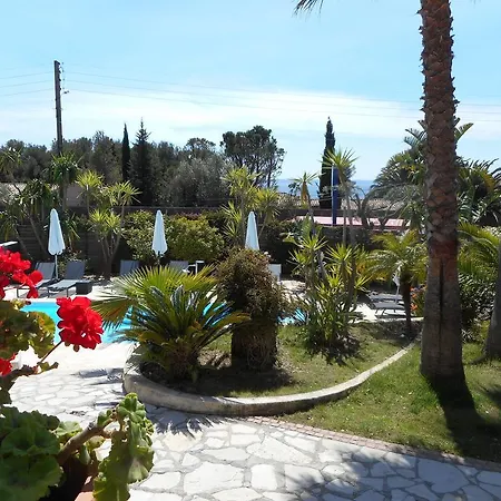 La Quietude 3*