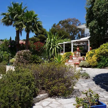 Hotel La Quietude Les Issambres