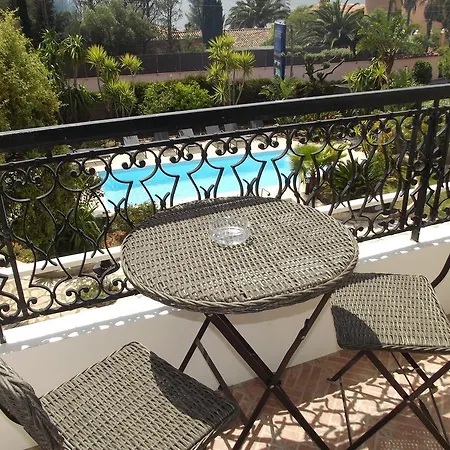 فندق La Quietude 3*