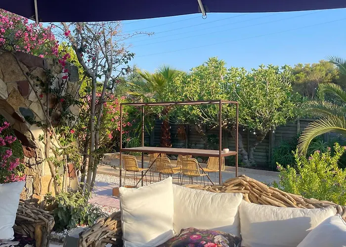 La Quietude Hotel 3*